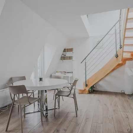 Modernity With Private Rooftop On 5th Floor Appartement *